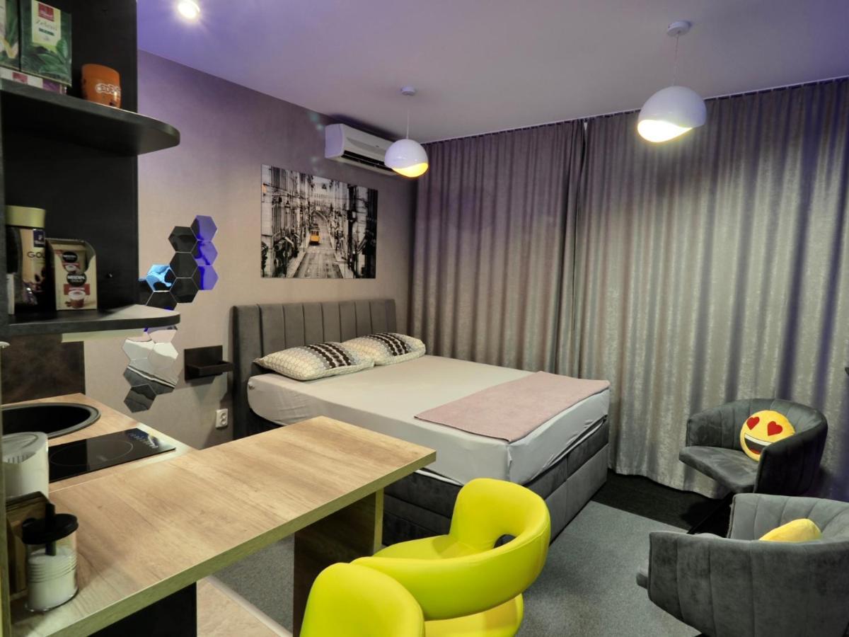 Appartement Orion Osijek-Studio Extérieur photo