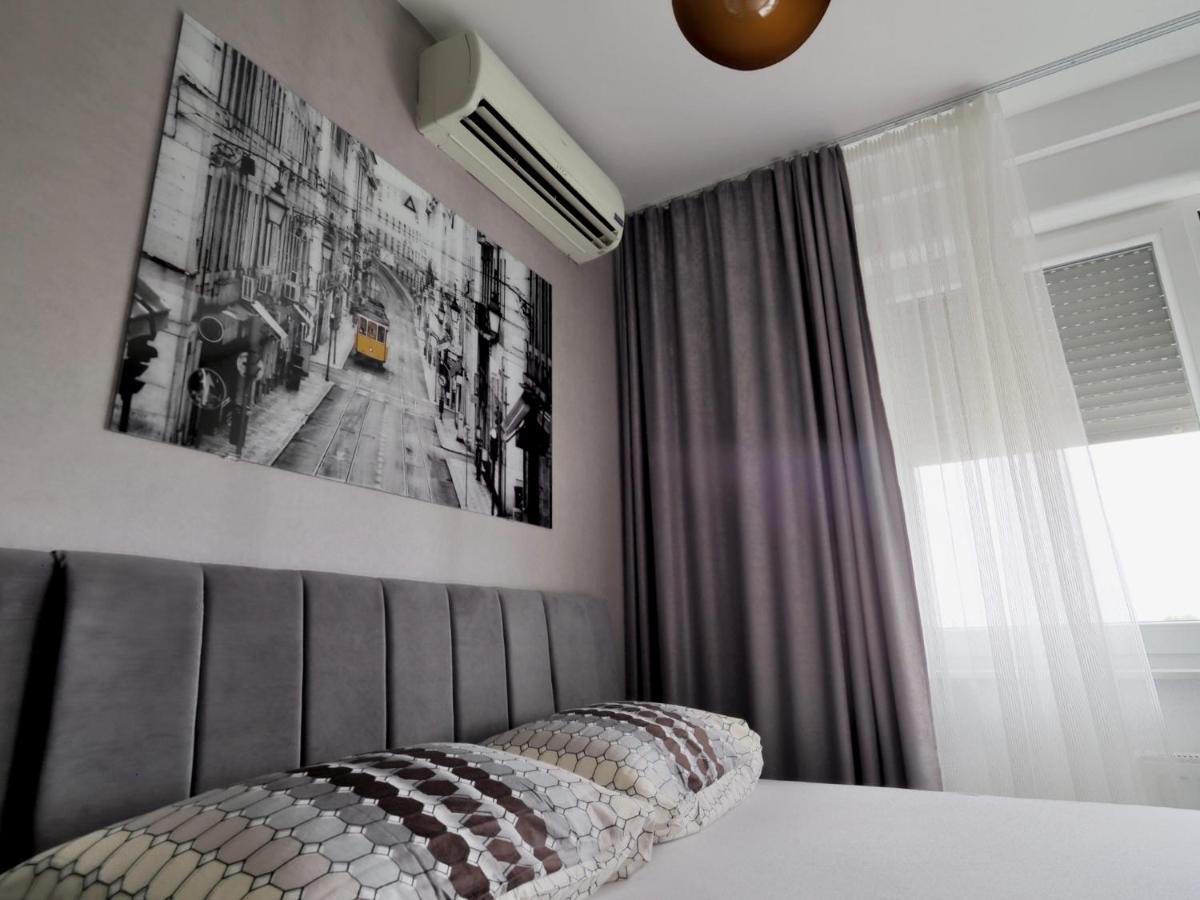 Appartement Orion Osijek-Studio Extérieur photo