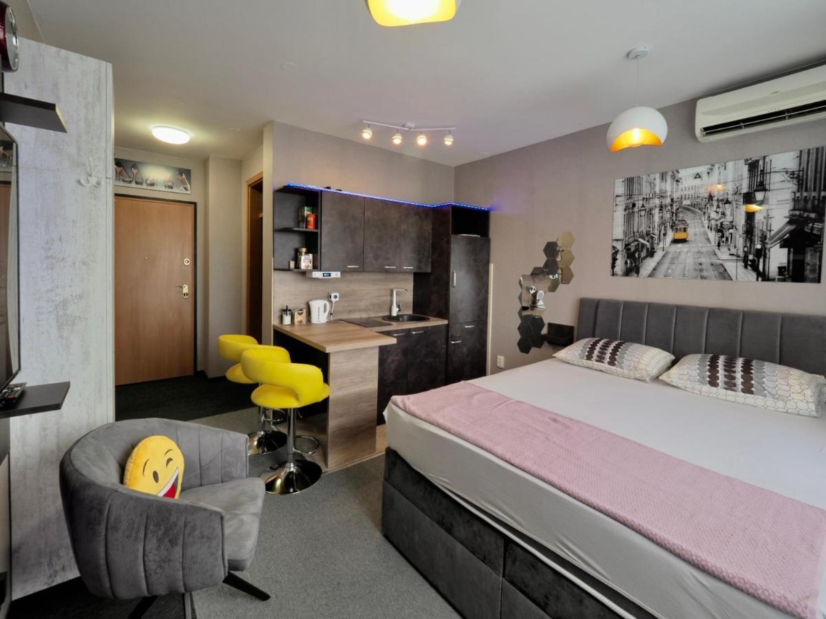 Appartement Orion Osijek-Studio Extérieur photo