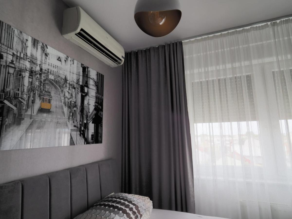 Appartement Orion Osijek-Studio Extérieur photo